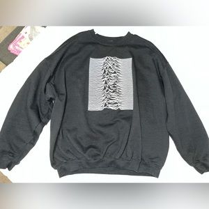 Men’s 2XL Black Pullover with White Design
